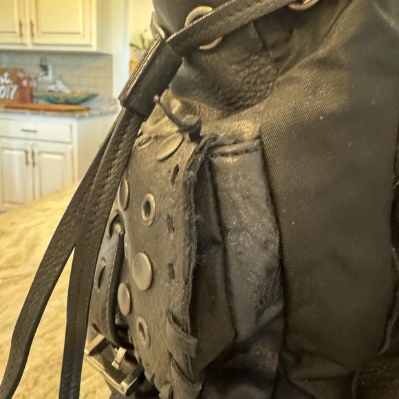 🖤♠️ Prada grommet bag ♠️🖤 - Picture 3 of 10